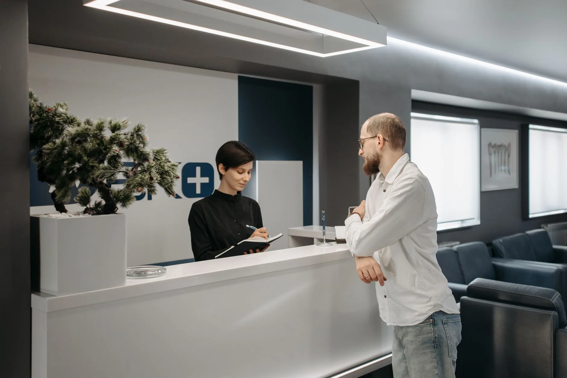 Praxisreinigung Berlin – Professionelle Hygiene für Arztpraxen & Kanzleien